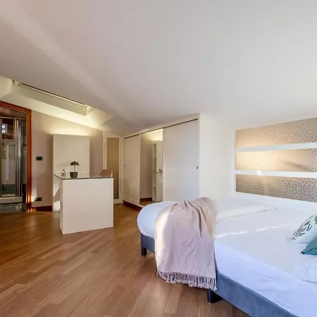 Mizzi Luxury Close To Vatican Διαμέρισμα *